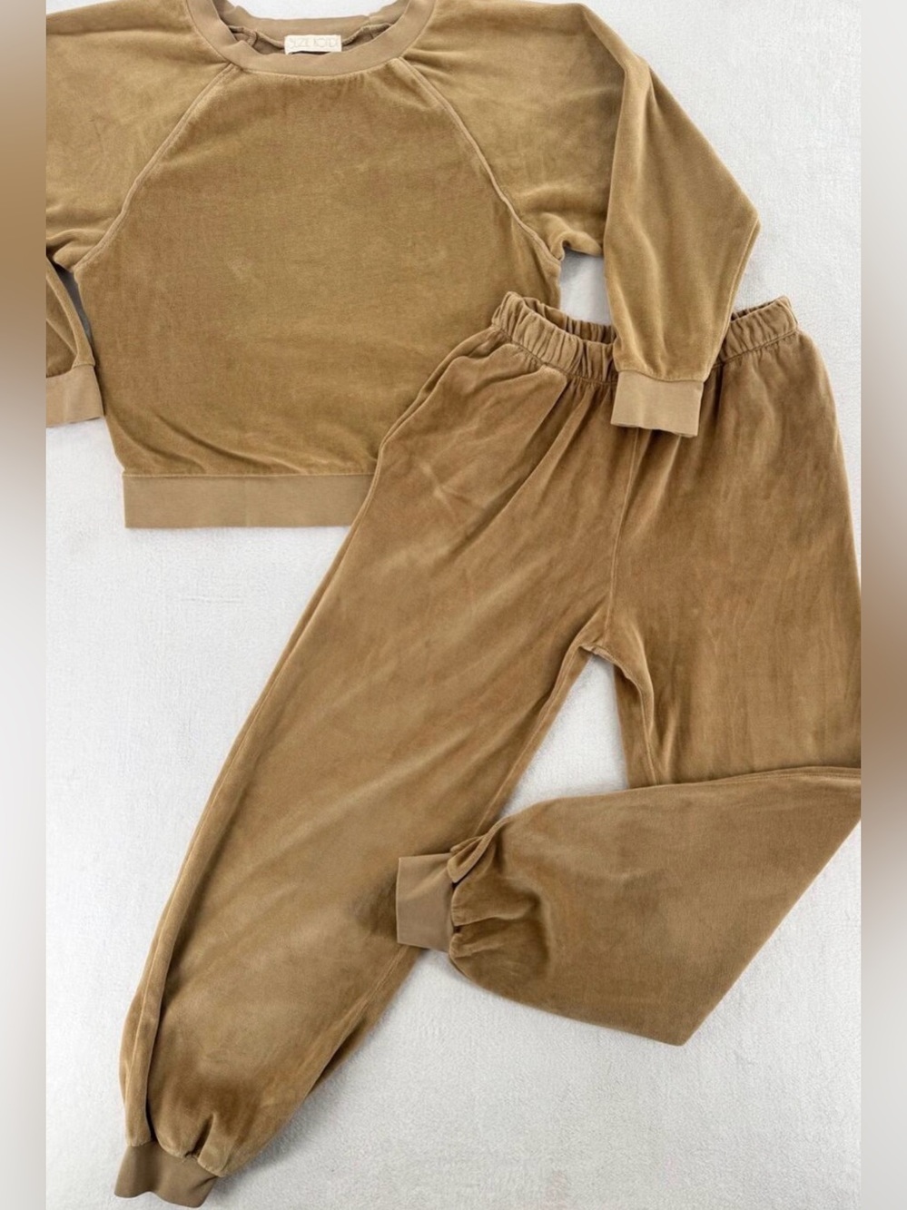 Suzie Kondi 2pc Velour Tracksuit Sweatpants Sweatshirt Teddy Camel Tino Tilos XS